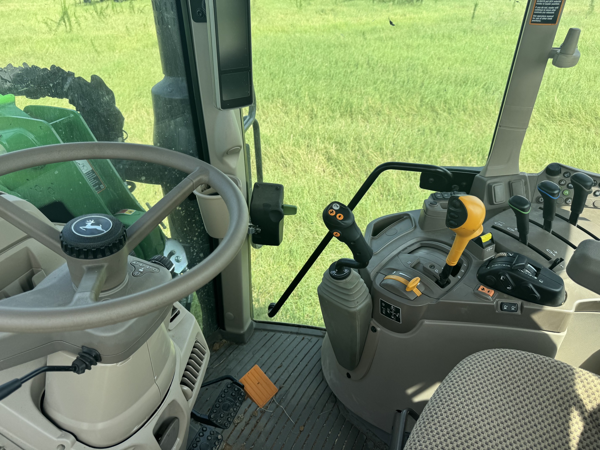 2024 John Deere 6110M Image 11