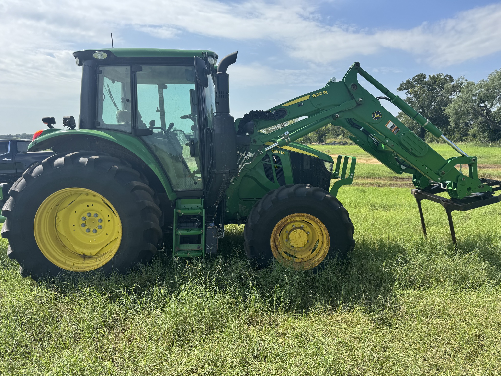 2024 John Deere 6110M Image 6