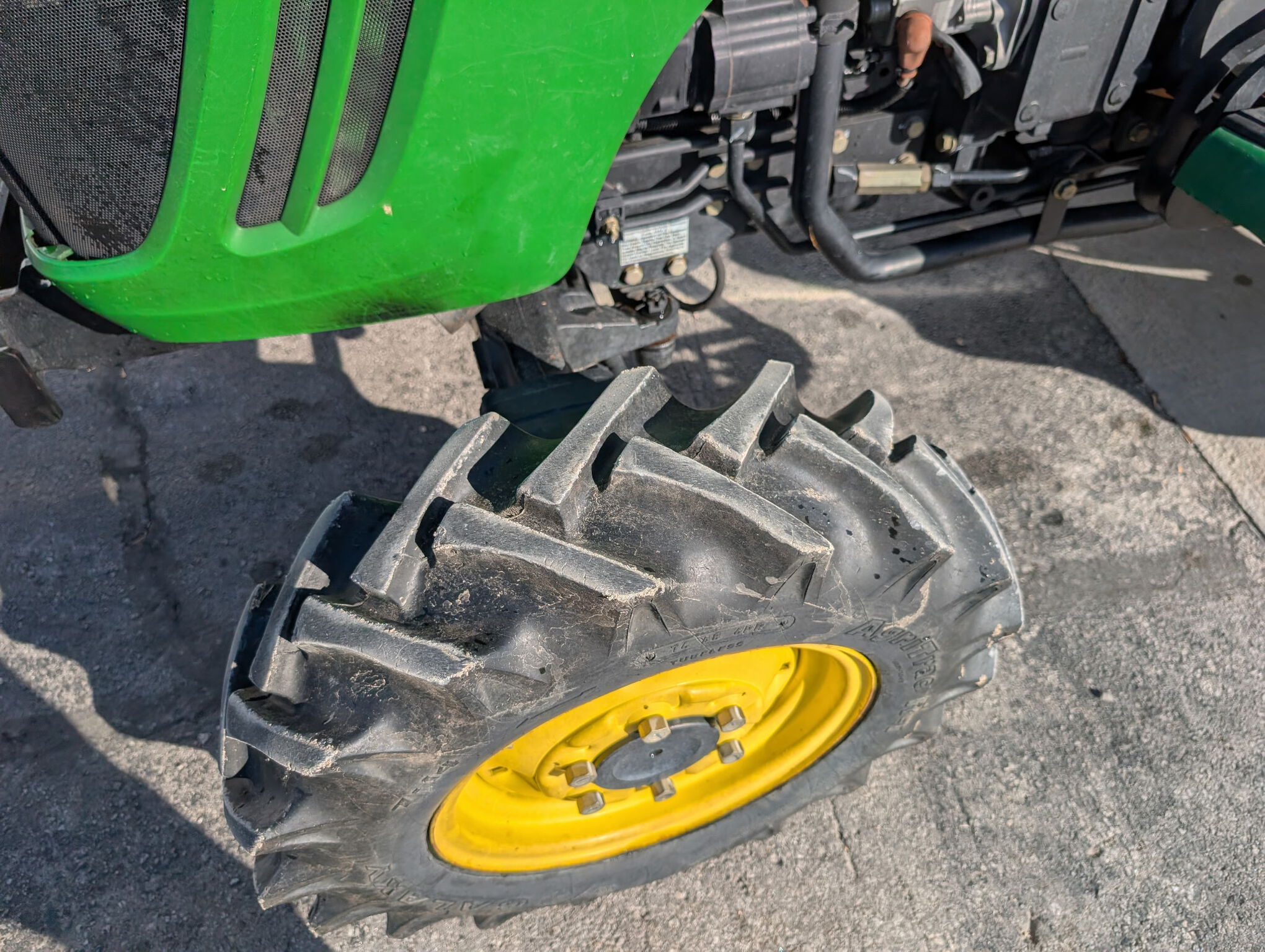  2010 John Deere 3520 at Heritage Tractor in Lamar, MO