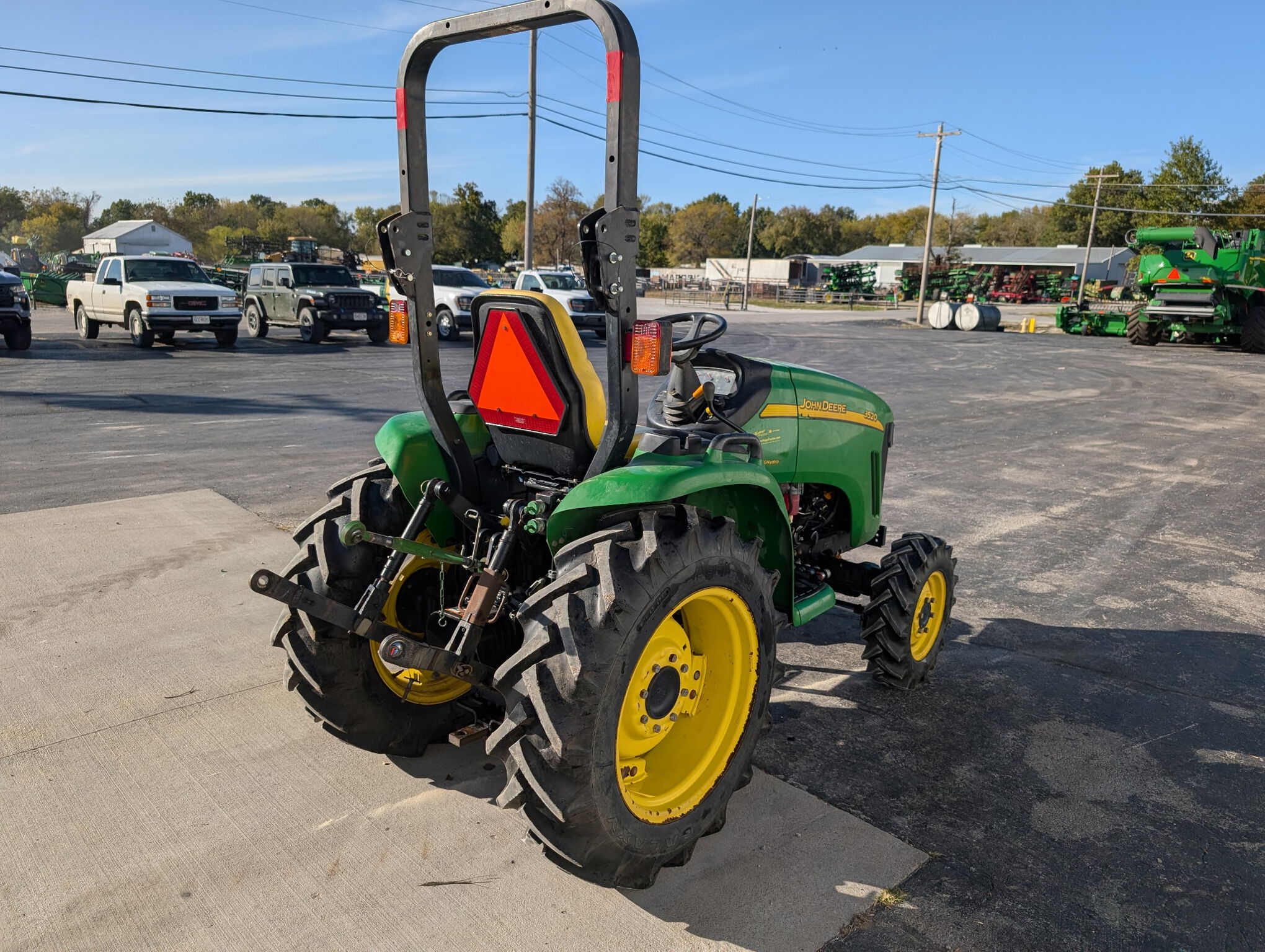  2010 John Deere 3520 at Heritage Tractor in Lamar, MO