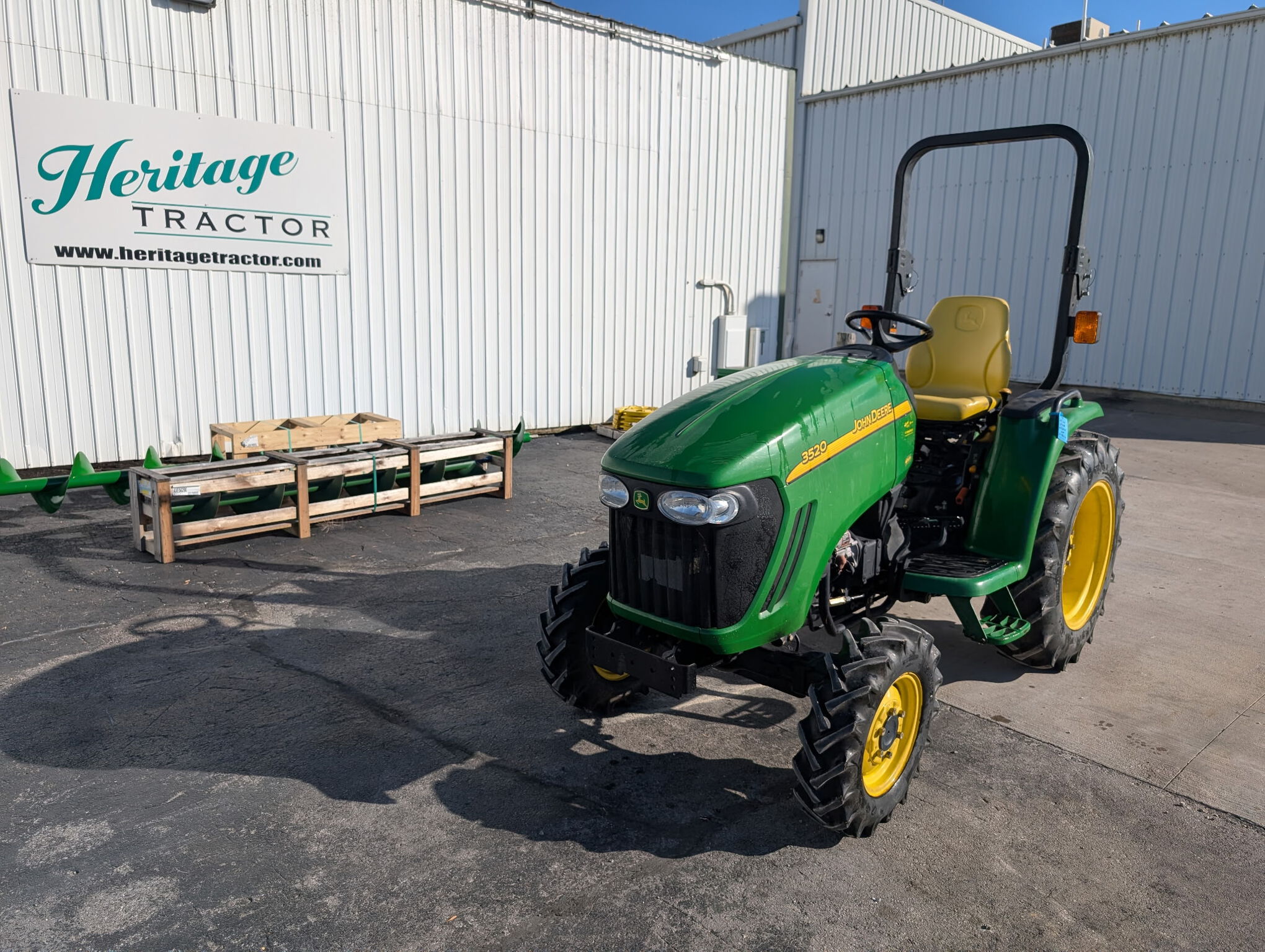  2010 John Deere 3520 at Heritage Tractor in Lamar, MO