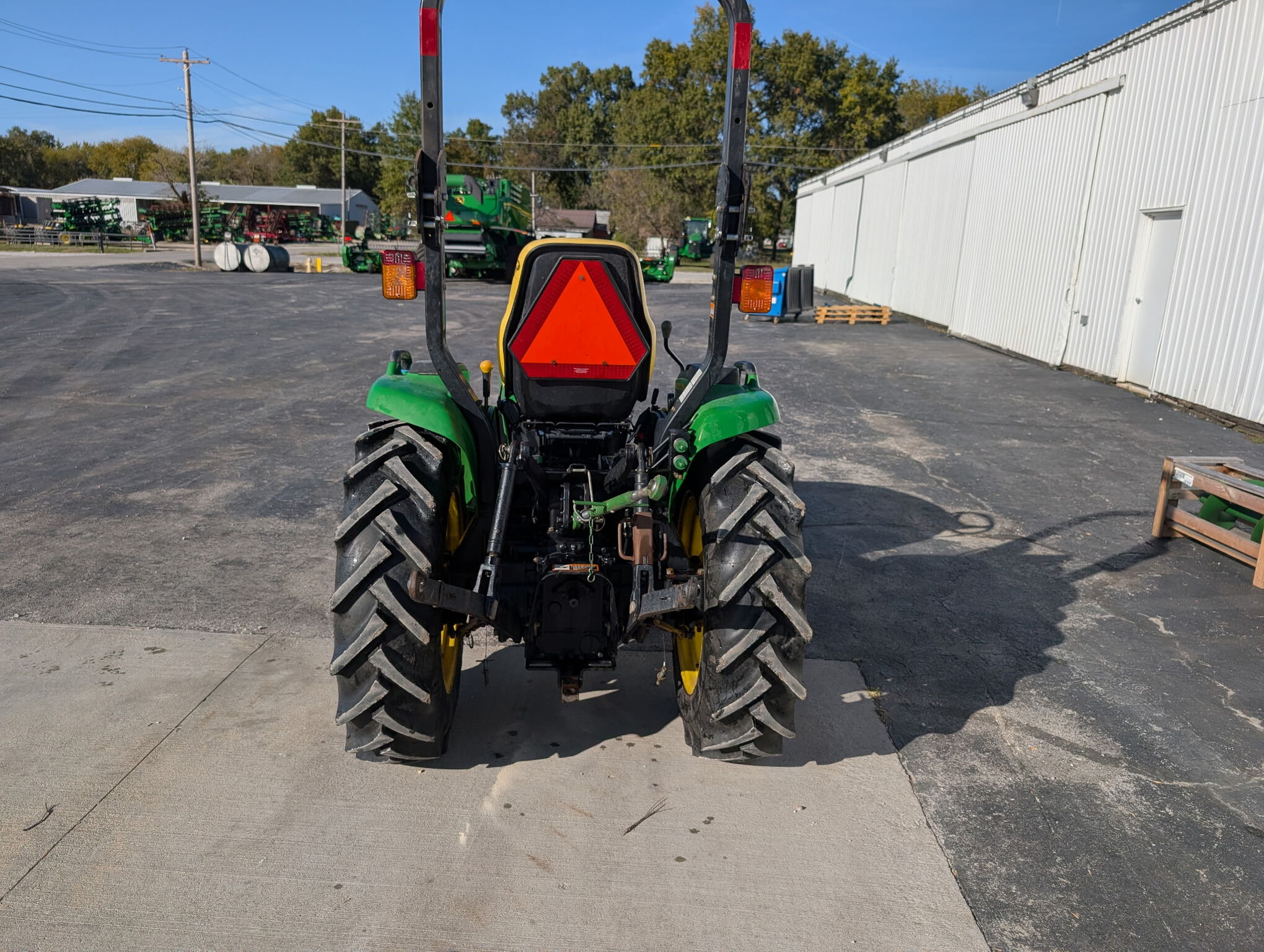  2010 John Deere 3520 at Heritage Tractor in Lamar, MO