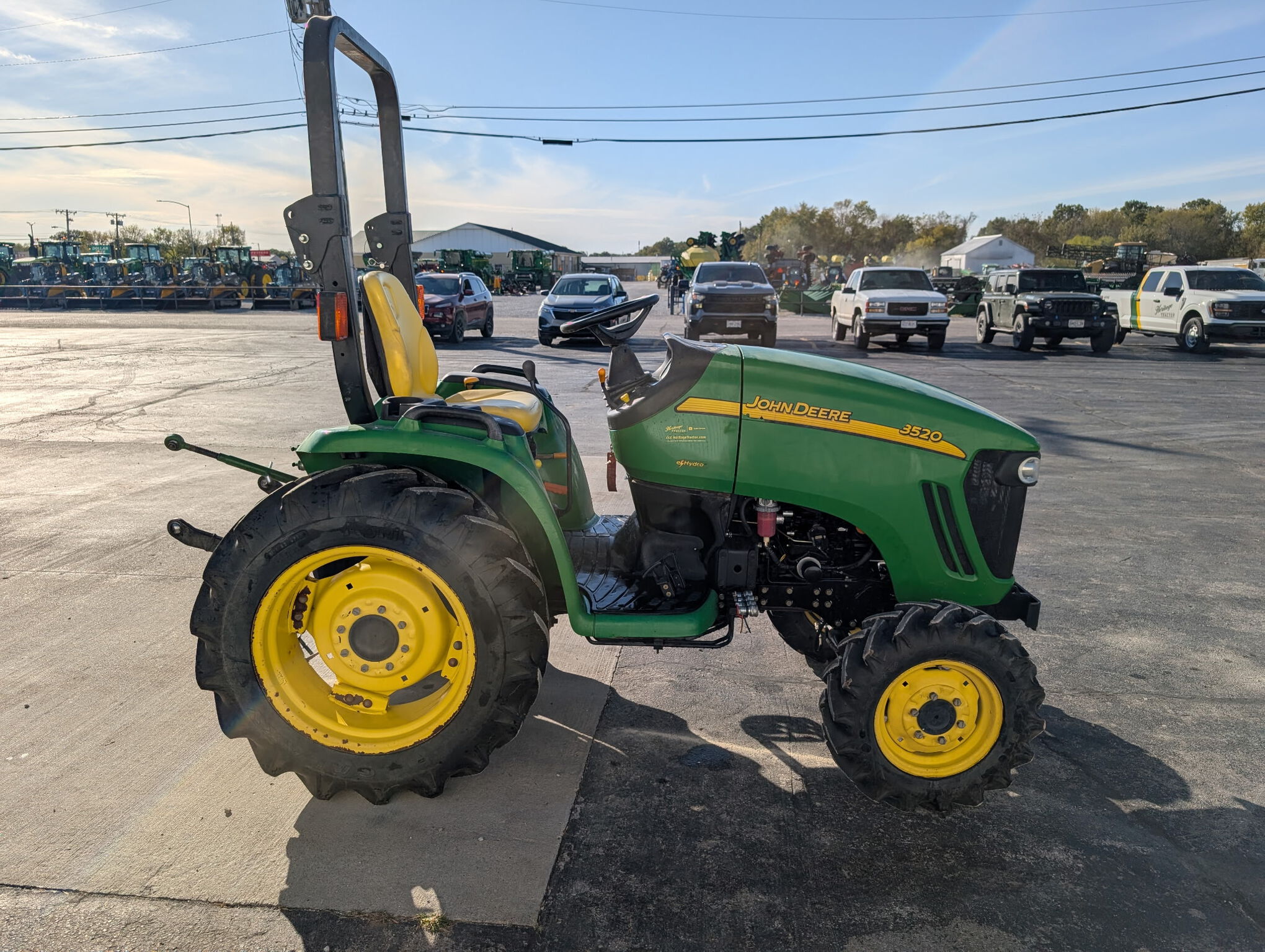  2010 John Deere 3520 at Heritage Tractor in Lamar, MO