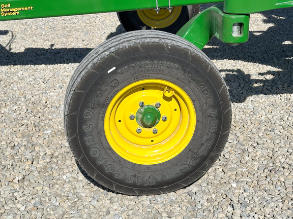 2025 John-Deere 2230FH