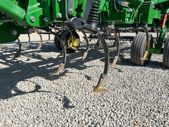 2025 John-Deere 2230FH