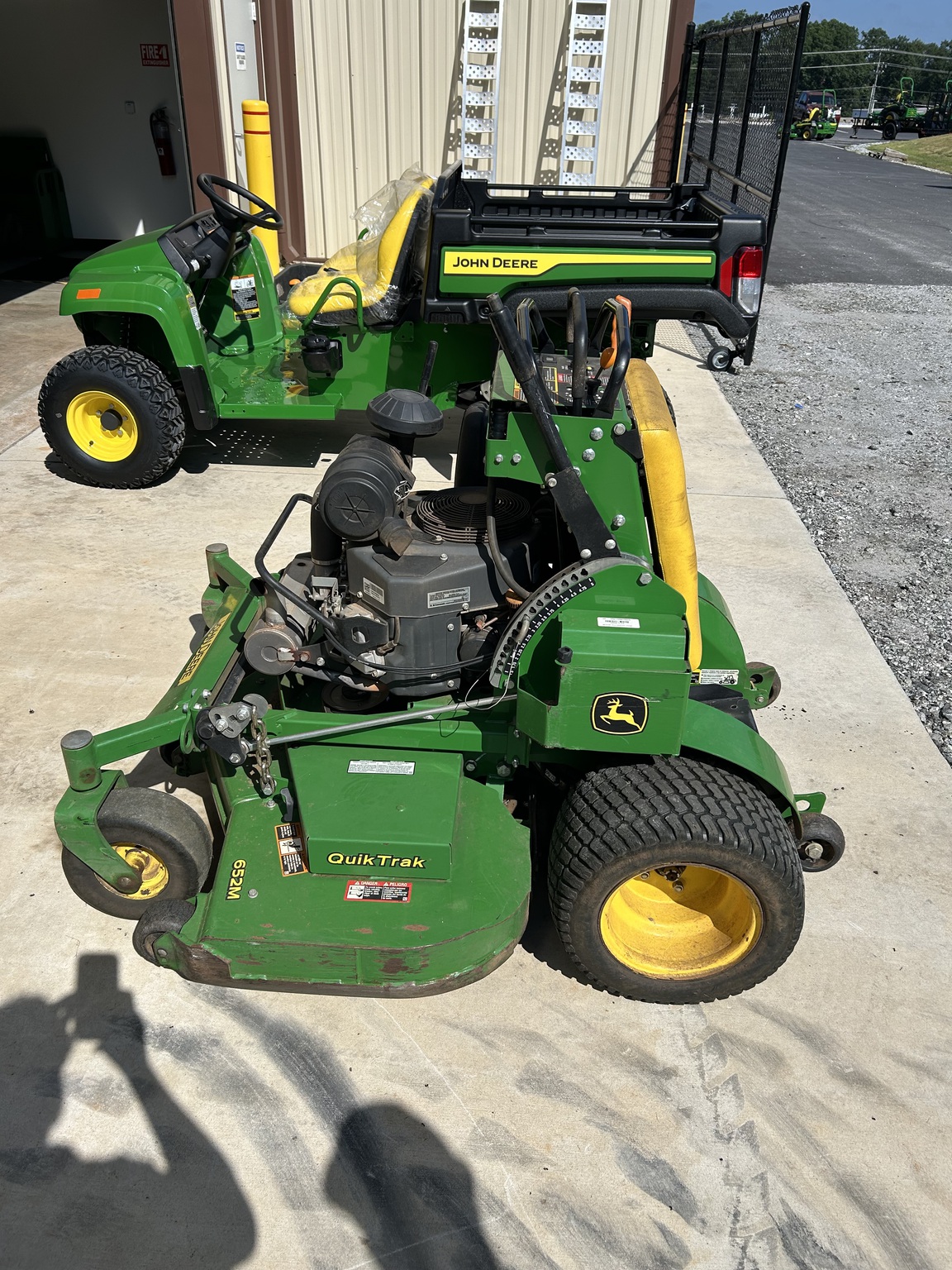 John Deere 652M Image 5