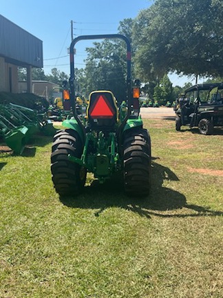 2025 John Deere 3033R
