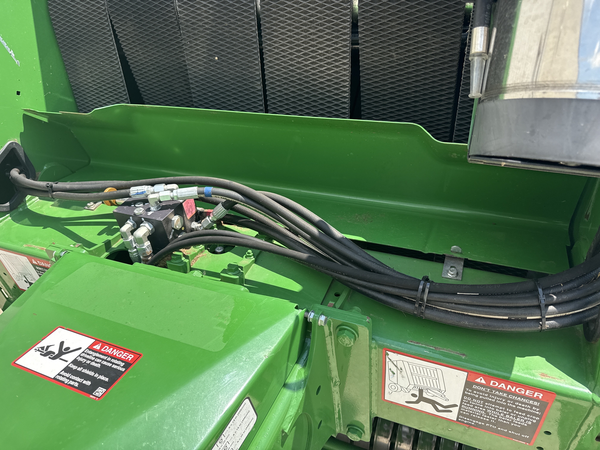 2024 John Deere 461M Image 29