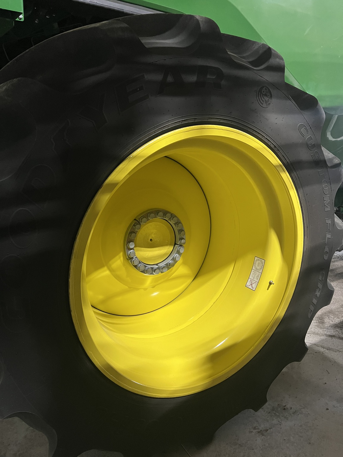 2023 John Deere X9 1000 Image 16