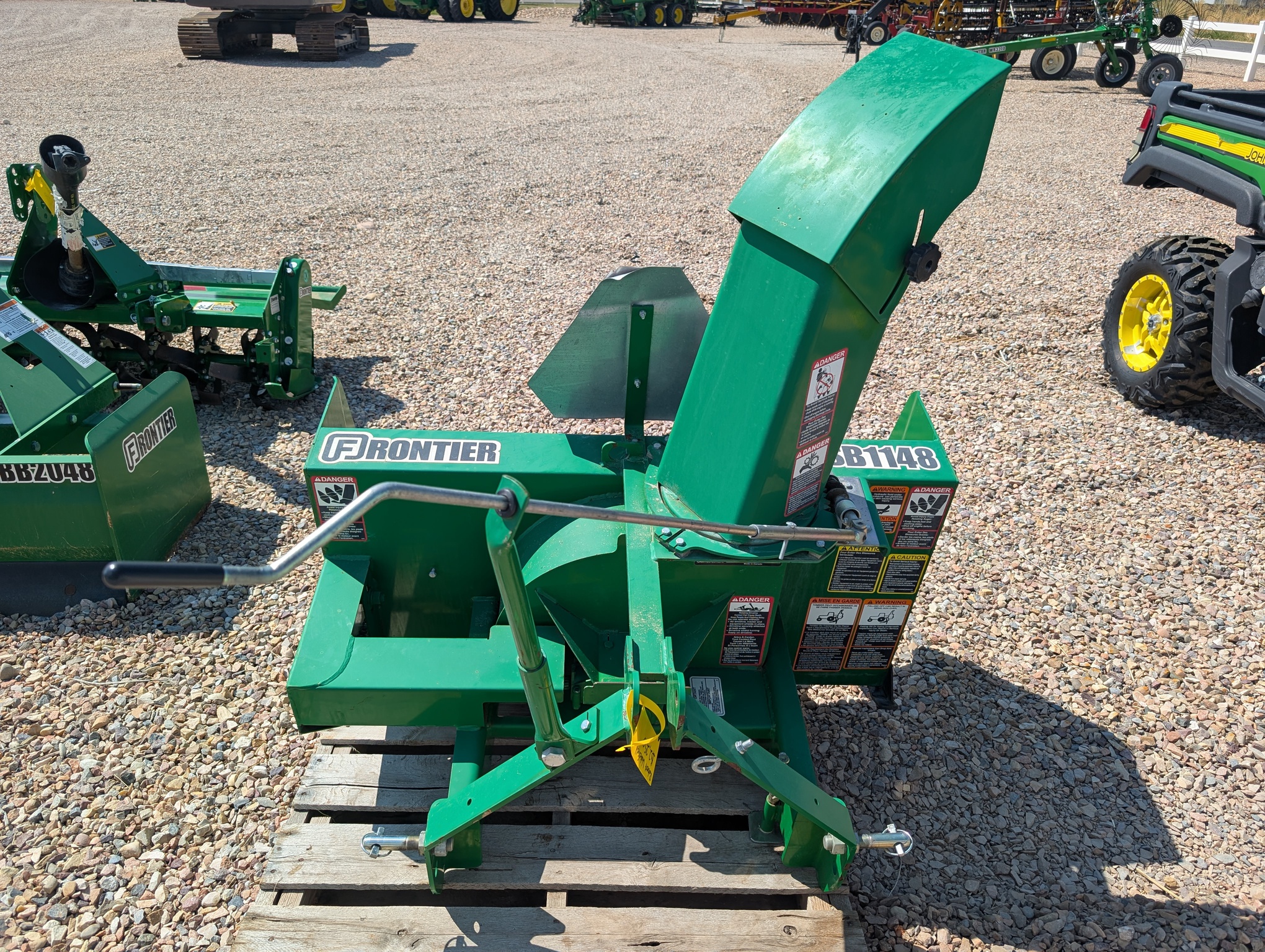 2017 Frontier SB1148 Image 5