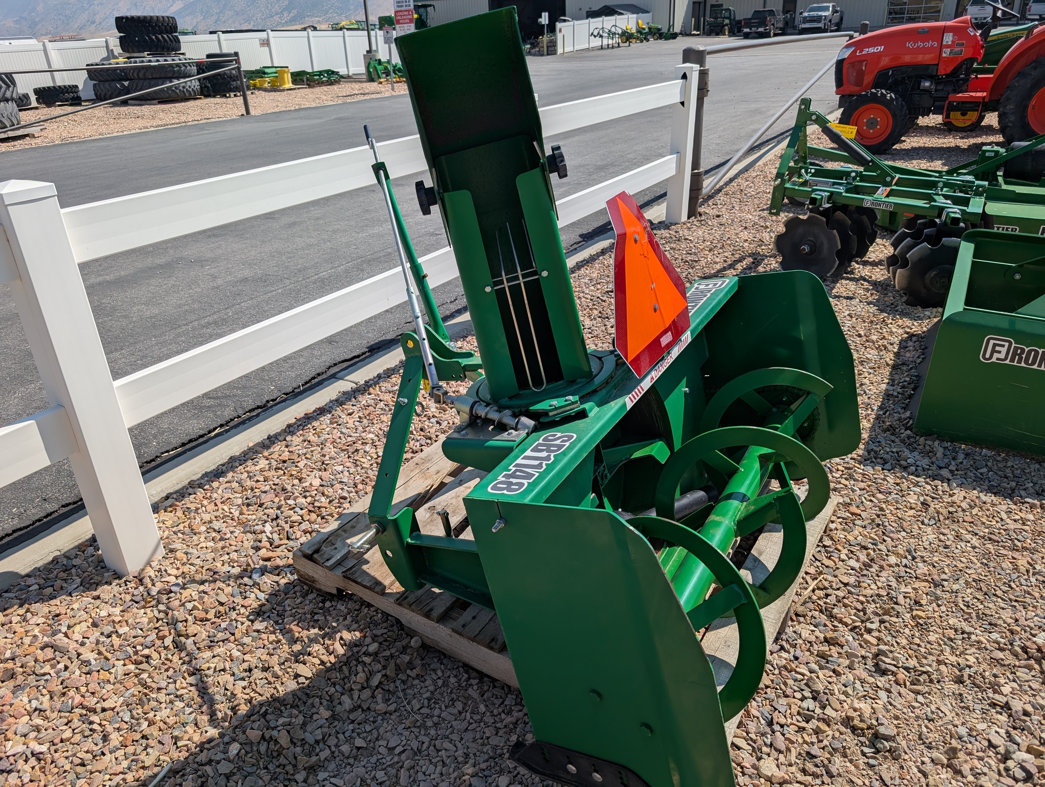 2017 Frontier SB1148 Image 8