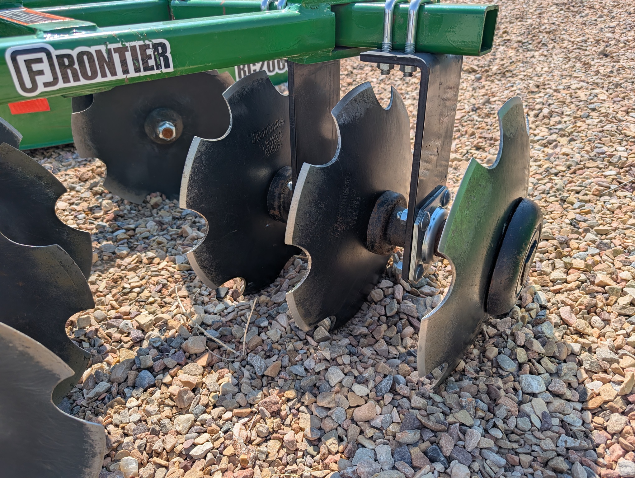 2018 Frontier DH1048 Image 9