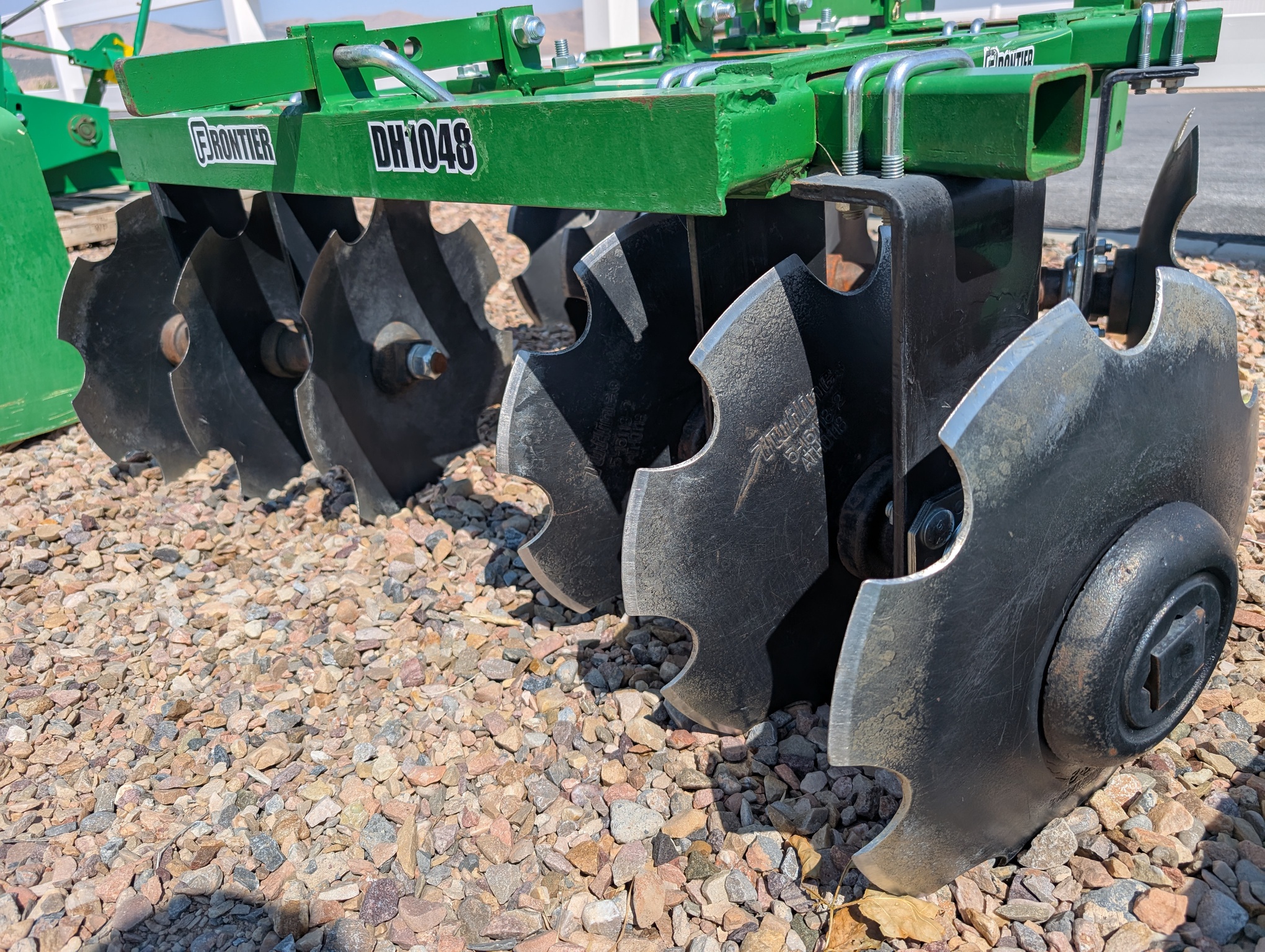 2018 Frontier DH1048 Image 11