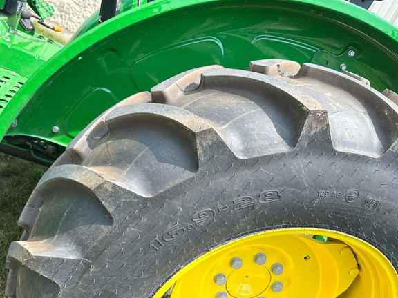 2023 John-Deere 5075E