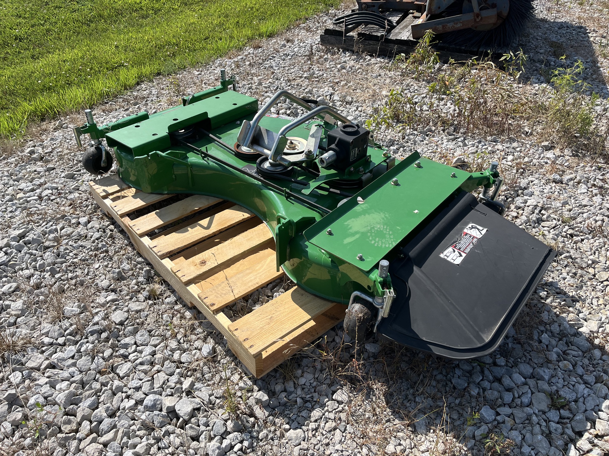2012 John Deere 60 Image 5