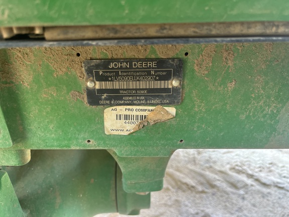 2020 John Deere 5090E-2