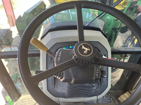 2020 John Deere 5090E-11