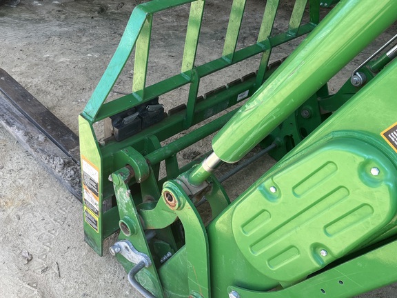2020 John Deere 5090E-15