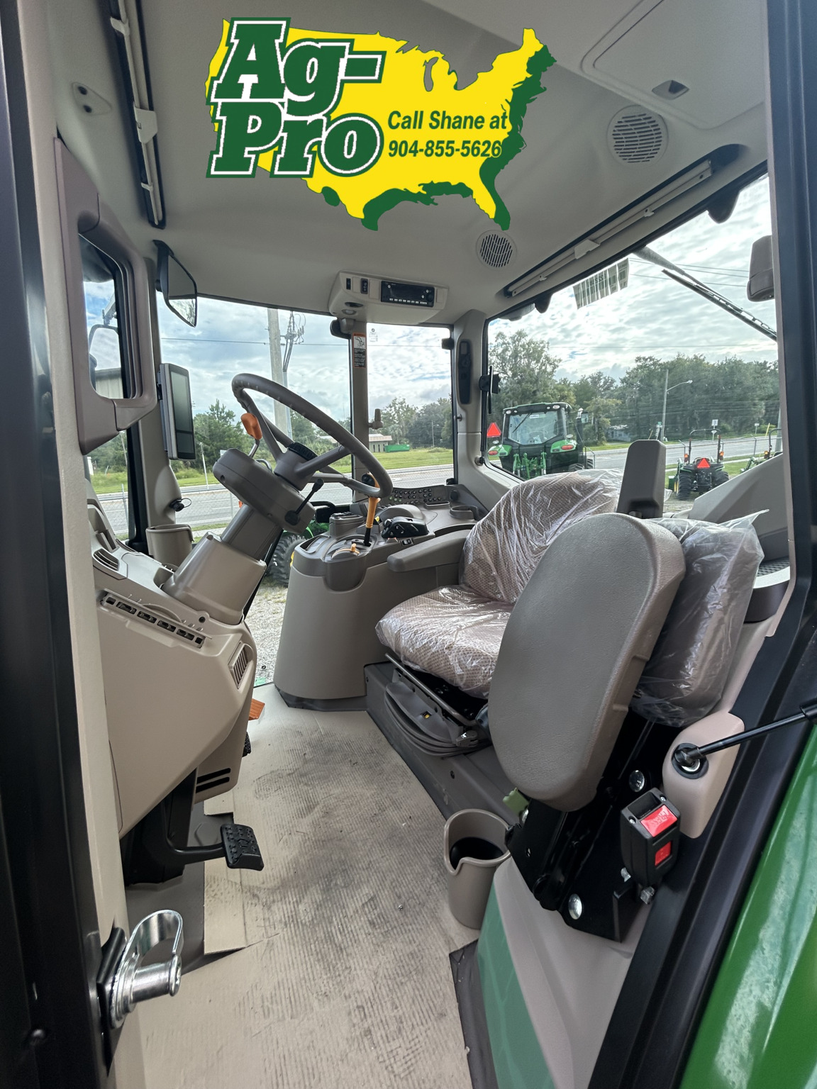 2025 John Deere 6130M Image 6