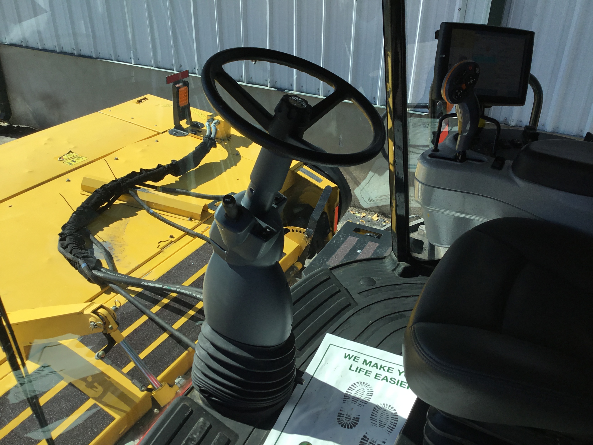 2024 New Holland Speedrower 260 Image 13