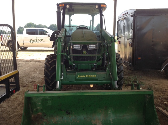 Photo of 2023 John Deere 5060E
