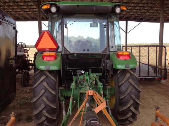 Photo of 2023 John Deere 5060E