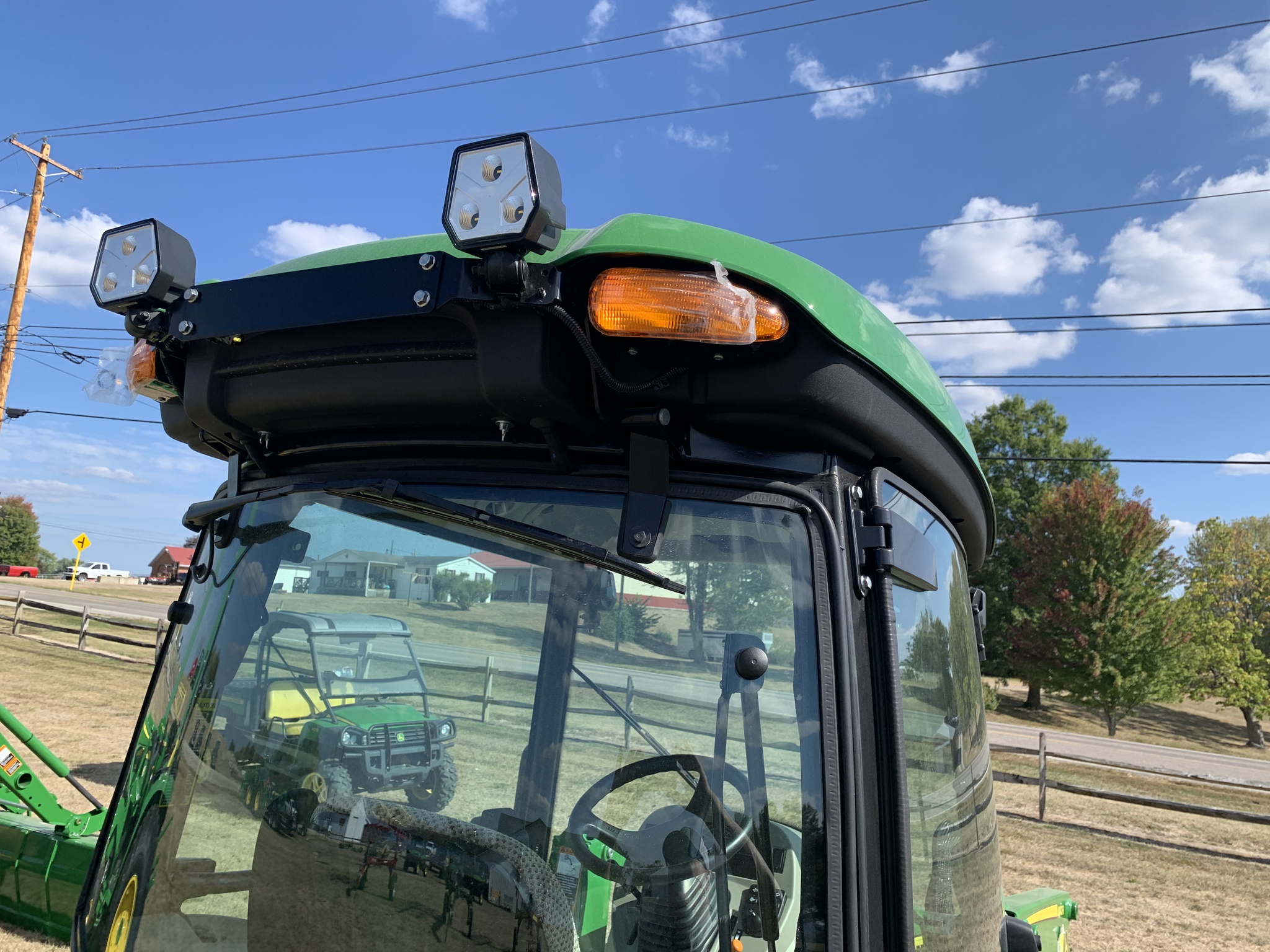 2025 John Deere 4066R Image 2