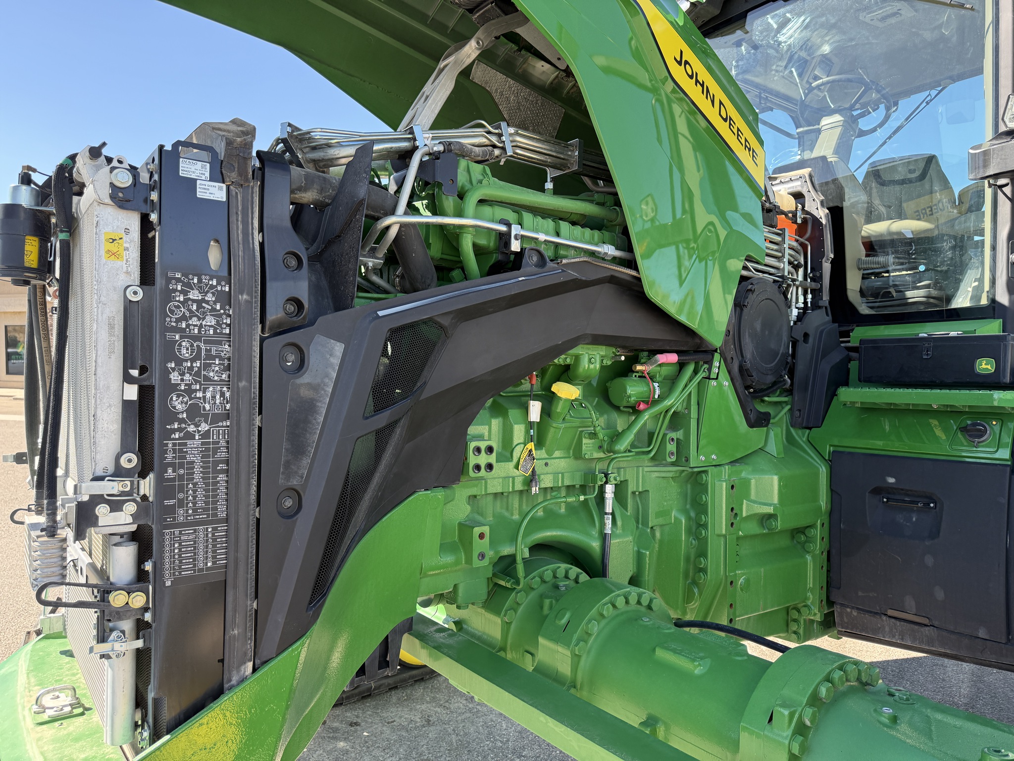 2024 John Deere 8RX 410 Image 21