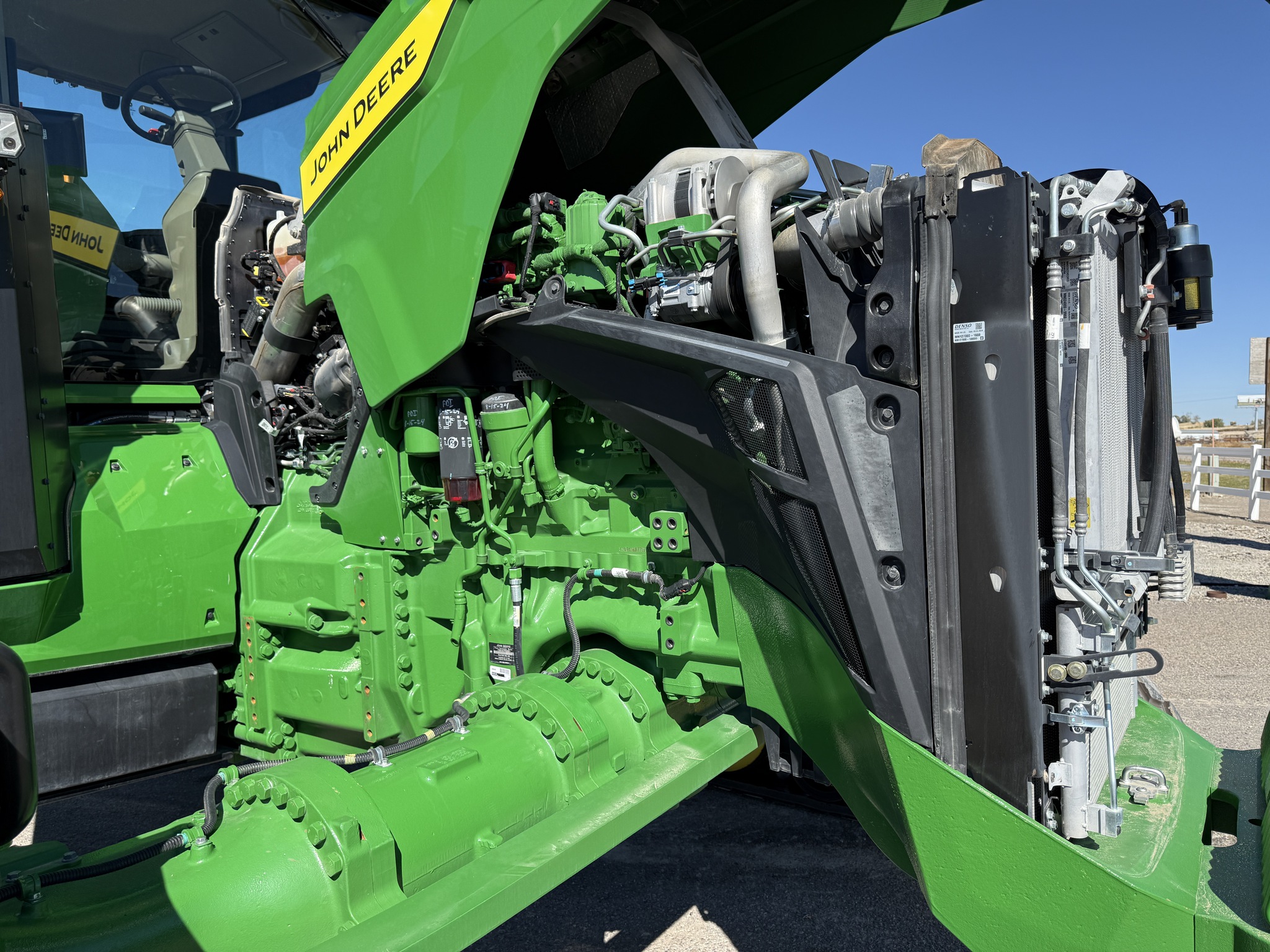 2024 John Deere 8RX 410 Image 25