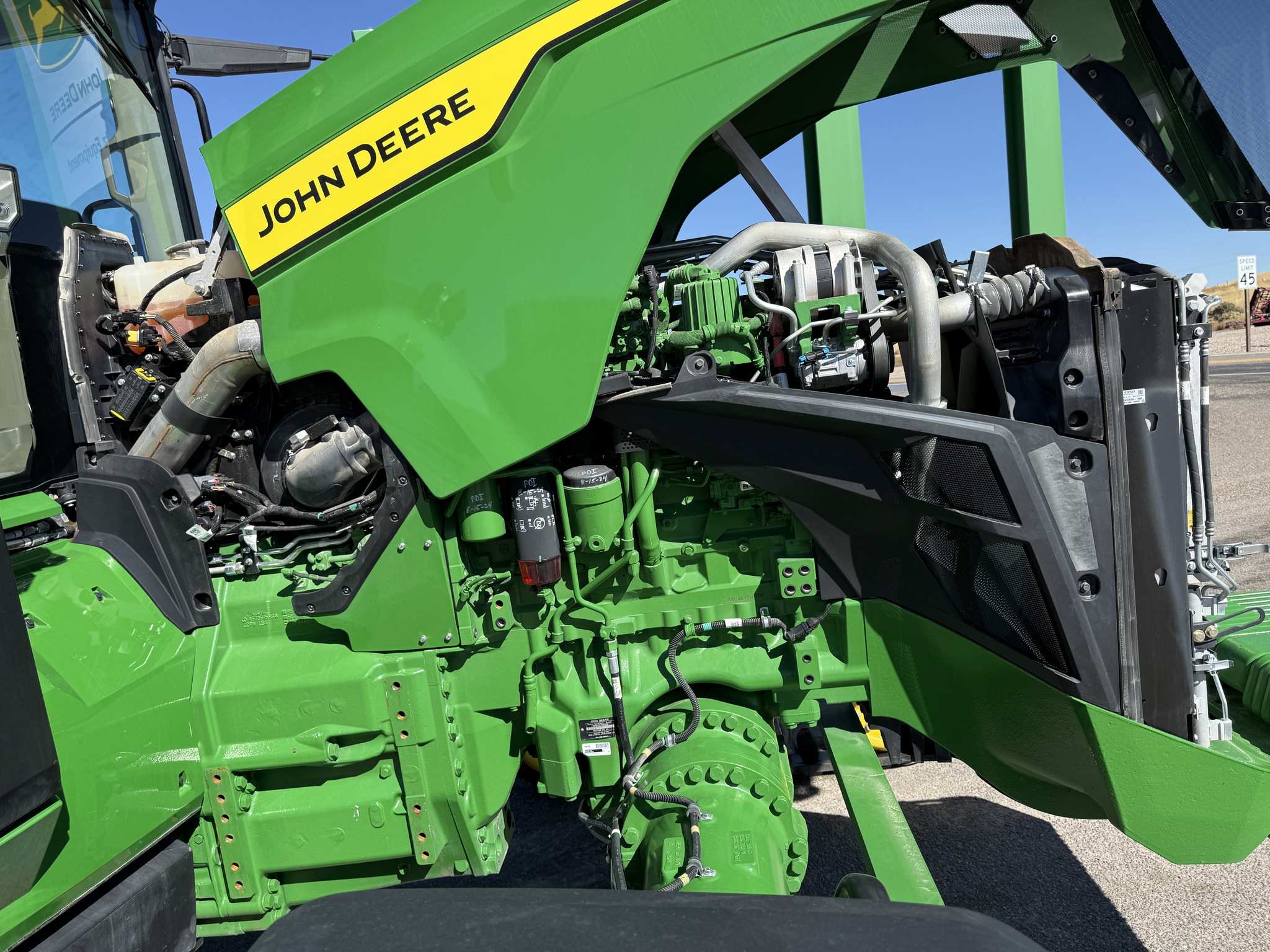 2024 John Deere 8RX 410 Image 24