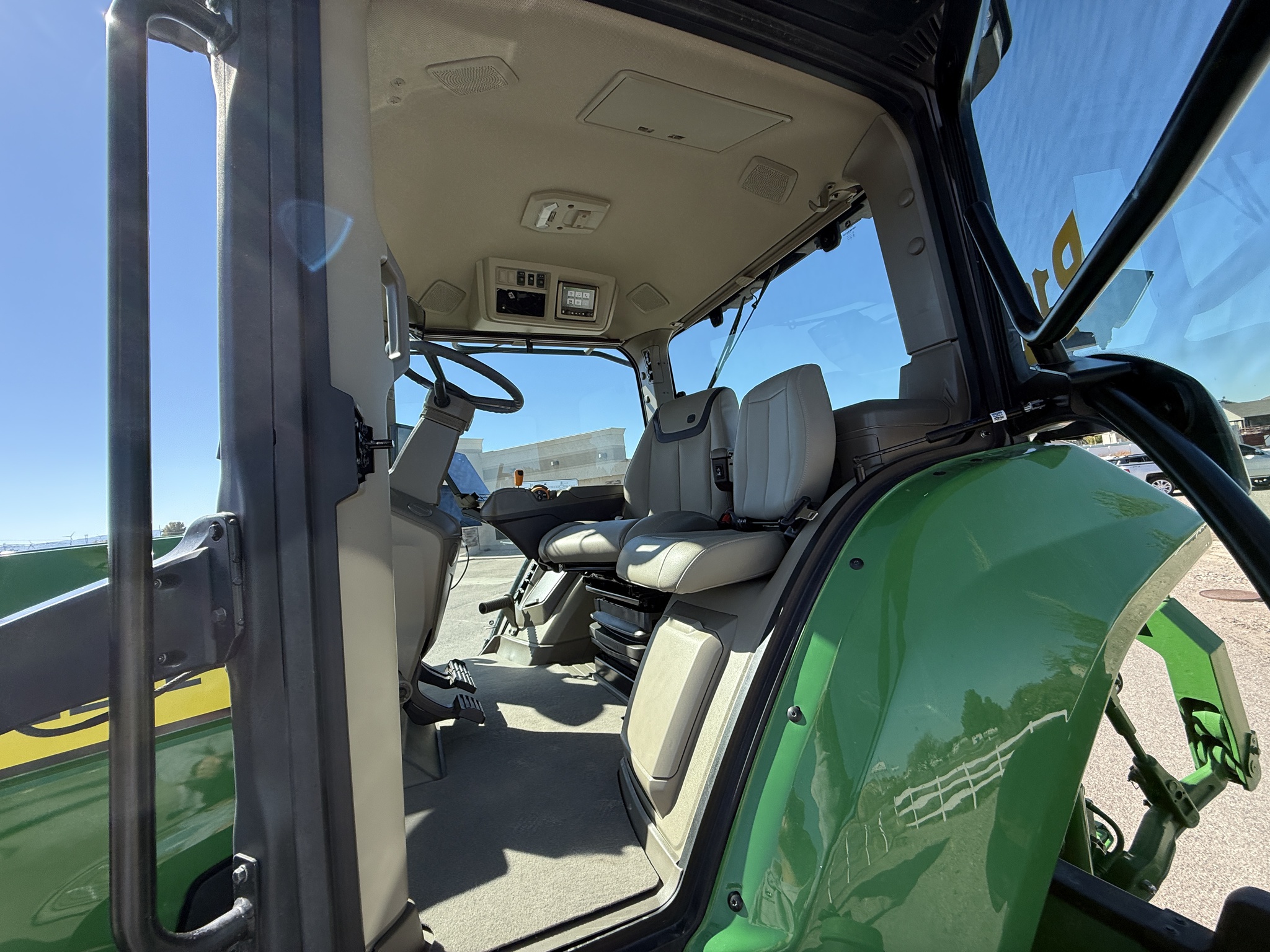 2024 John Deere 8RX 410 Image 9