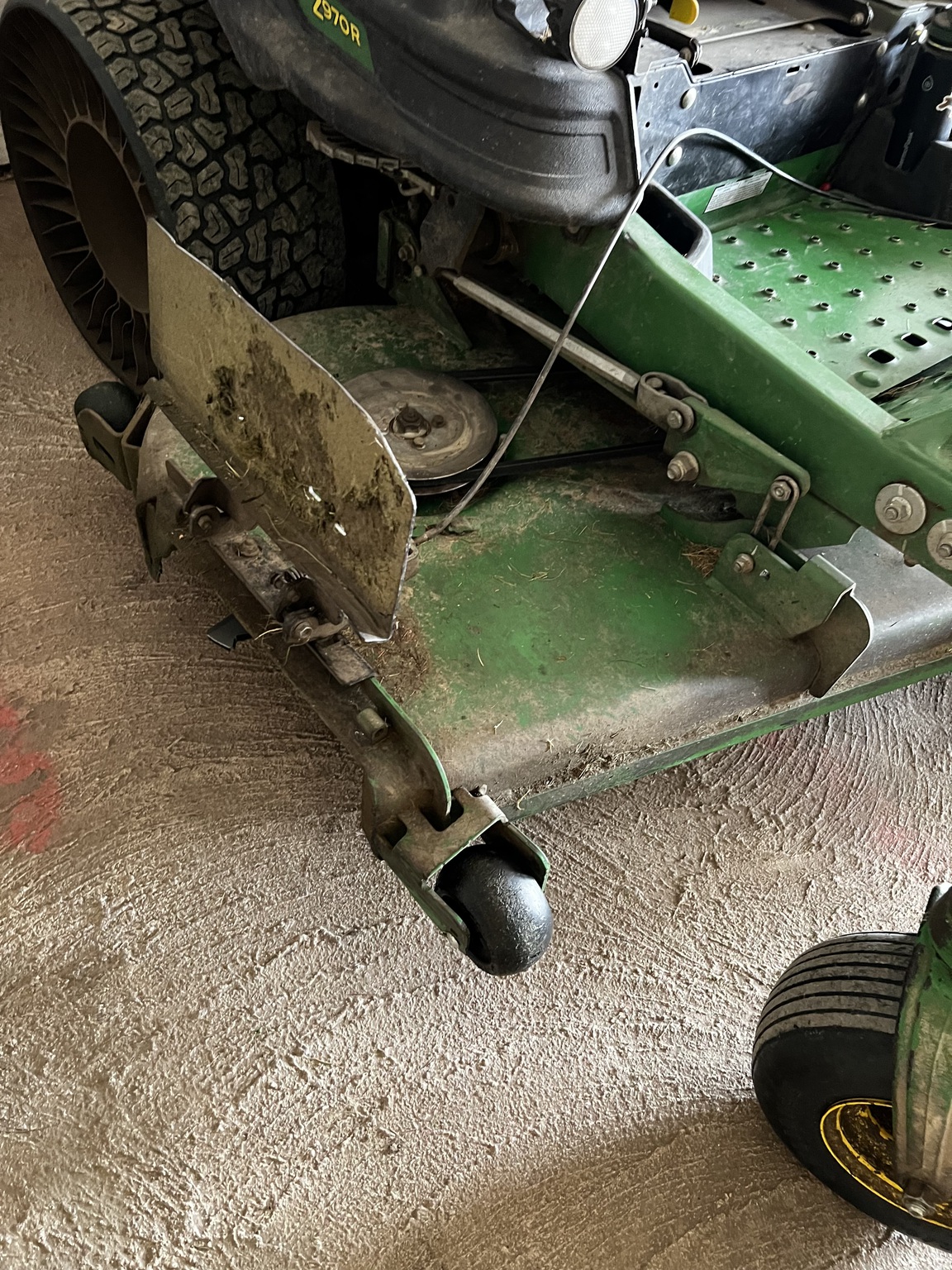 2022 John Deere Z970R Image 1