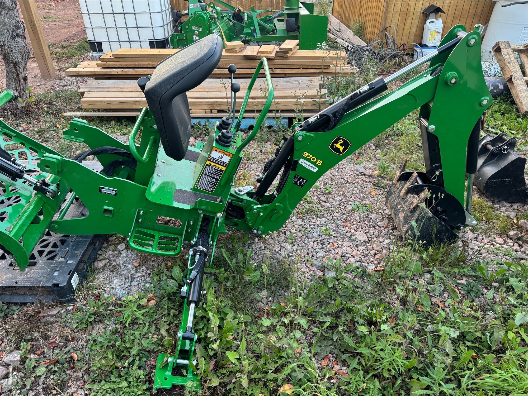 2023 John Deere 370B Image 1