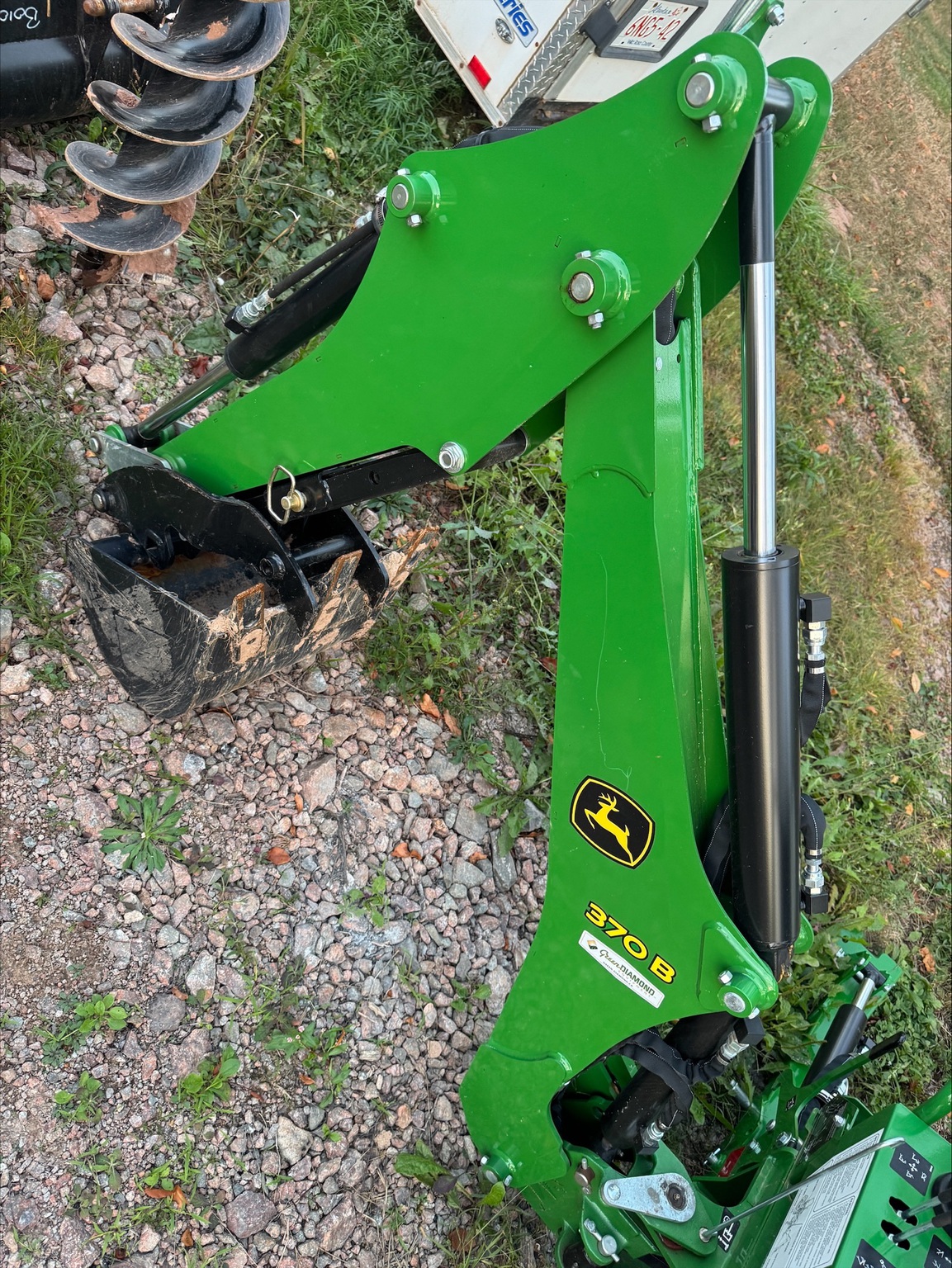 2023 John Deere 370B Image 3
