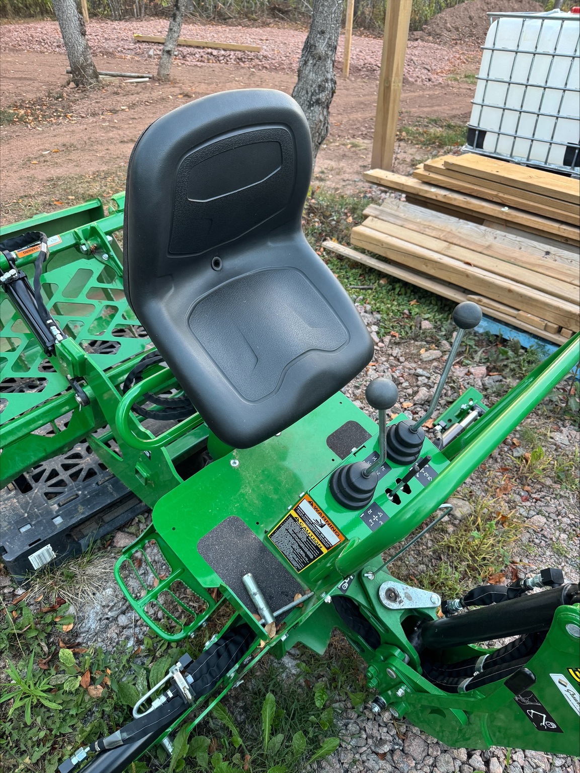 2023 John Deere 370B Image 6
