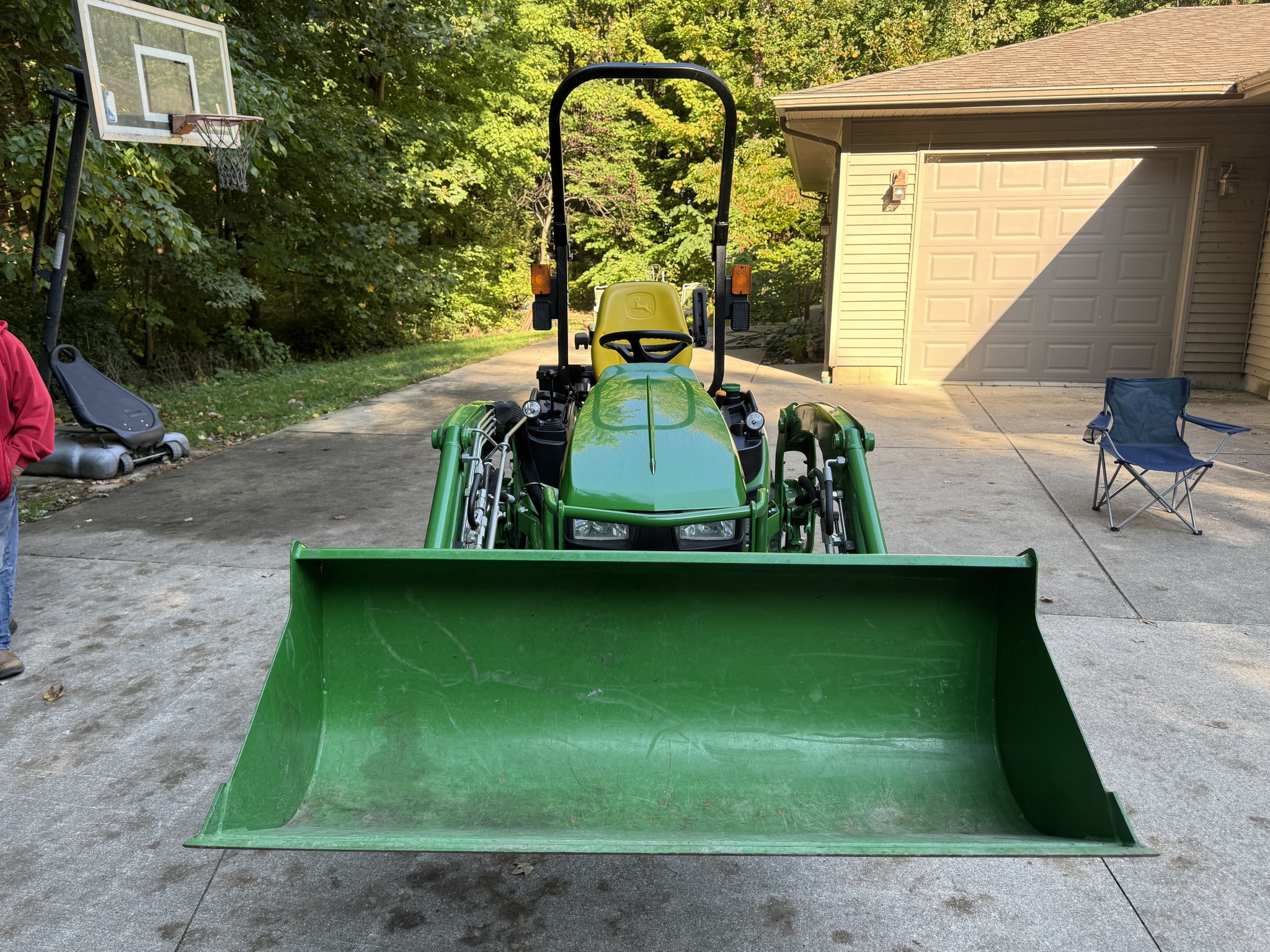 2019 John Deere 1025R Image 8