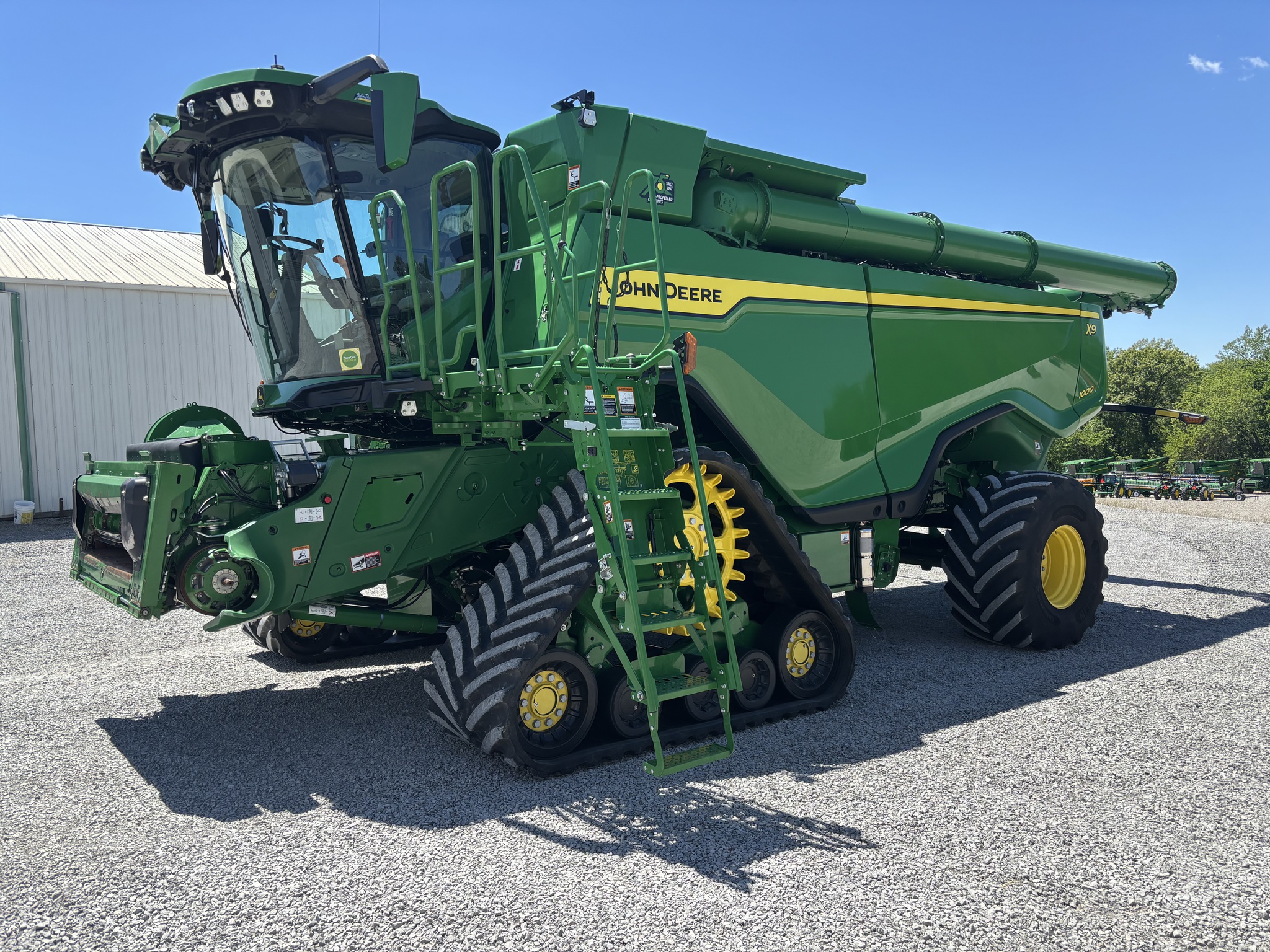 2022 John Deere X9 1000 at Heritage Tractor in Atchison, KS