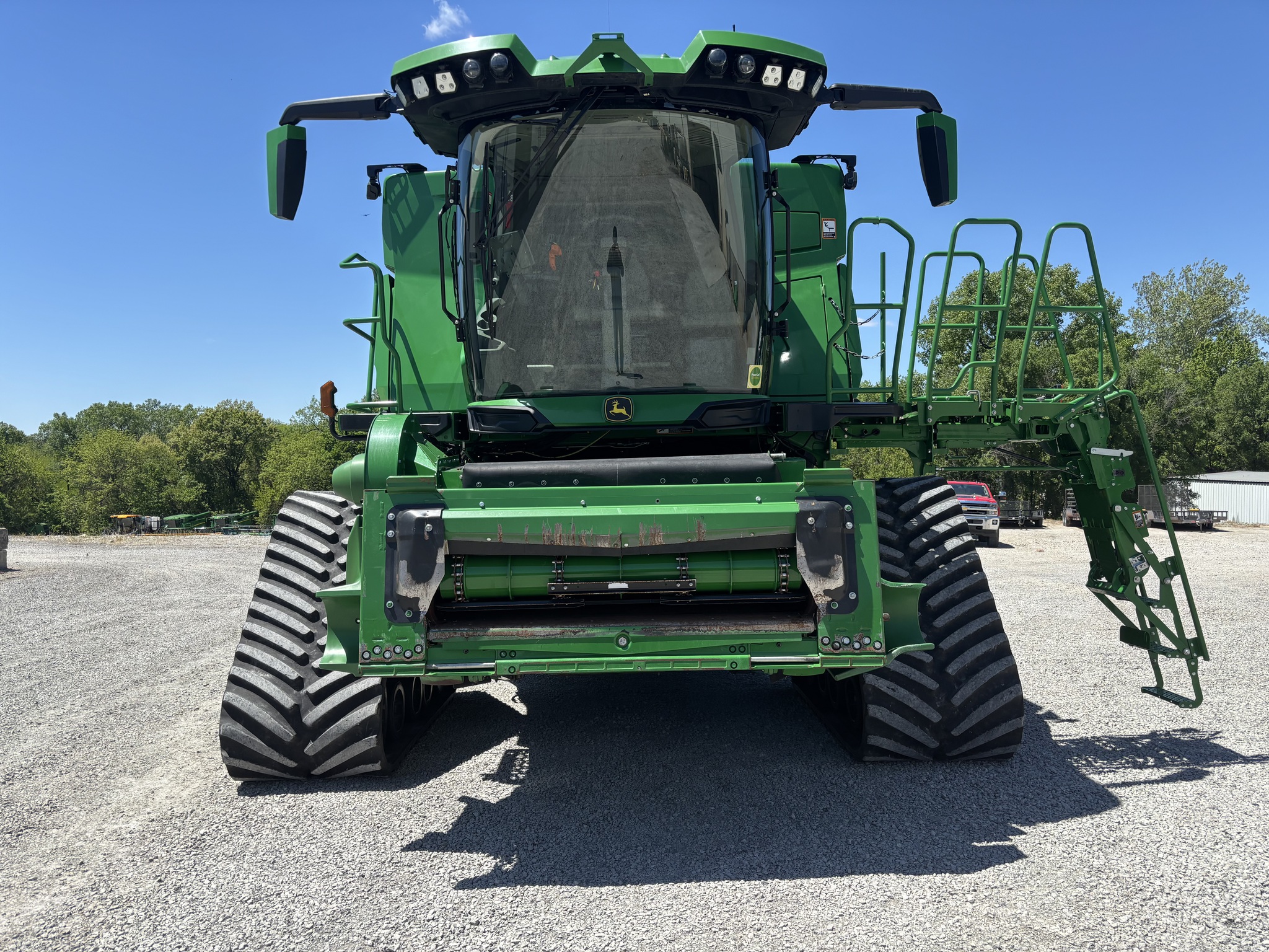 2022 John Deere X9 1000 at Heritage Tractor in Atchison, KS
