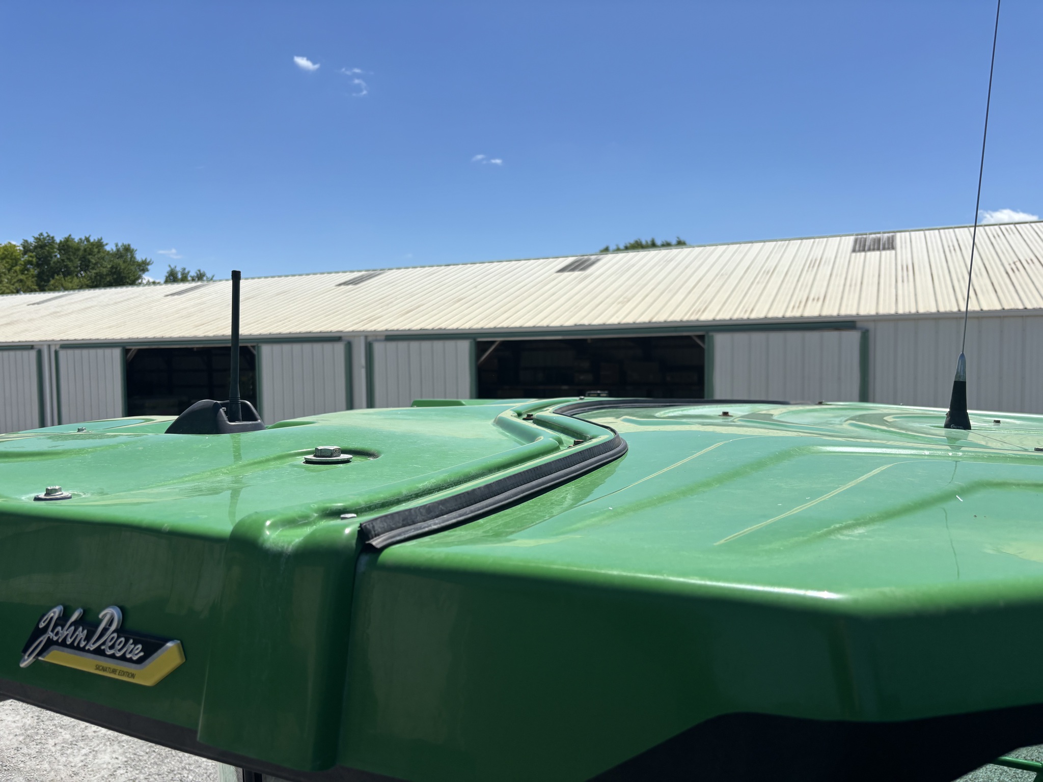  2022 John Deere X9 1000 at Heritage Tractor in Atchison, KS
