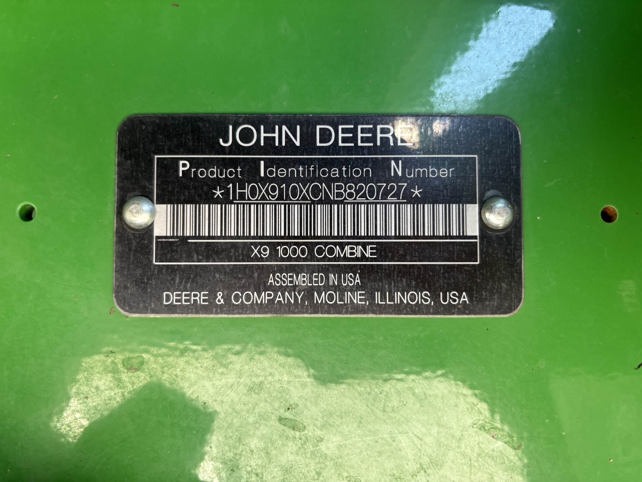  2022 John Deere X9 1000 at Heritage Tractor in Atchison, KS