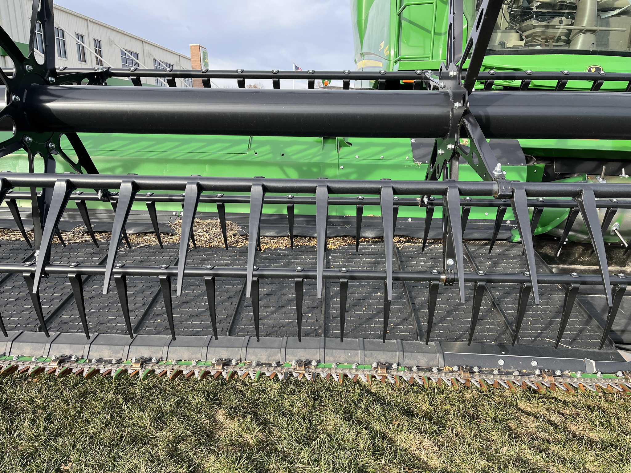  2024 John Deere HD40F at Heritage Tractor in Adrian, MO