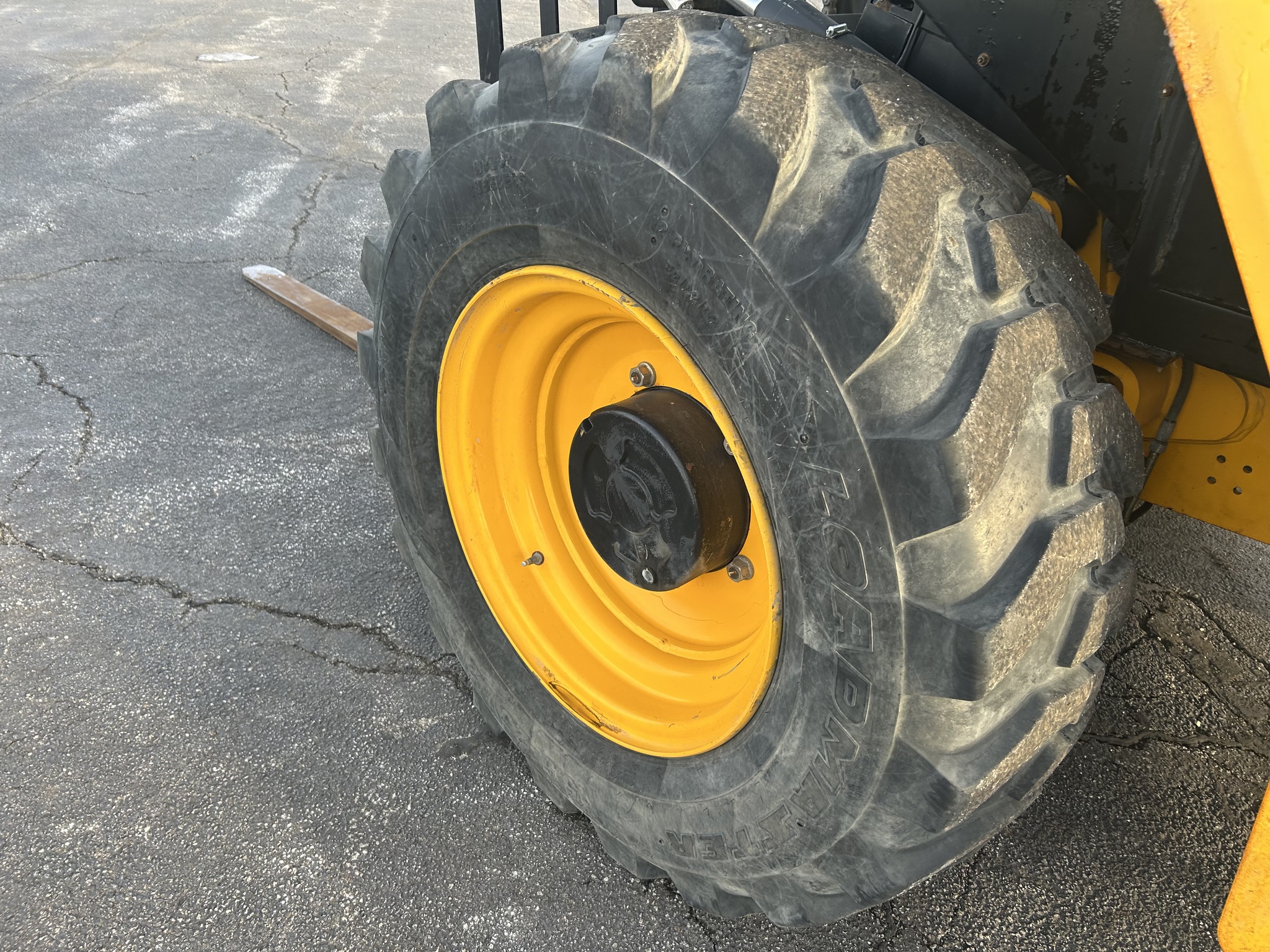 2017 JCB 940-4 Image 11