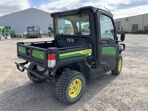 Photo of 2024 John Deere XUV 835M