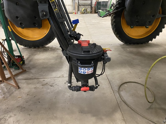 2024 Hagie STS12 - Photo3