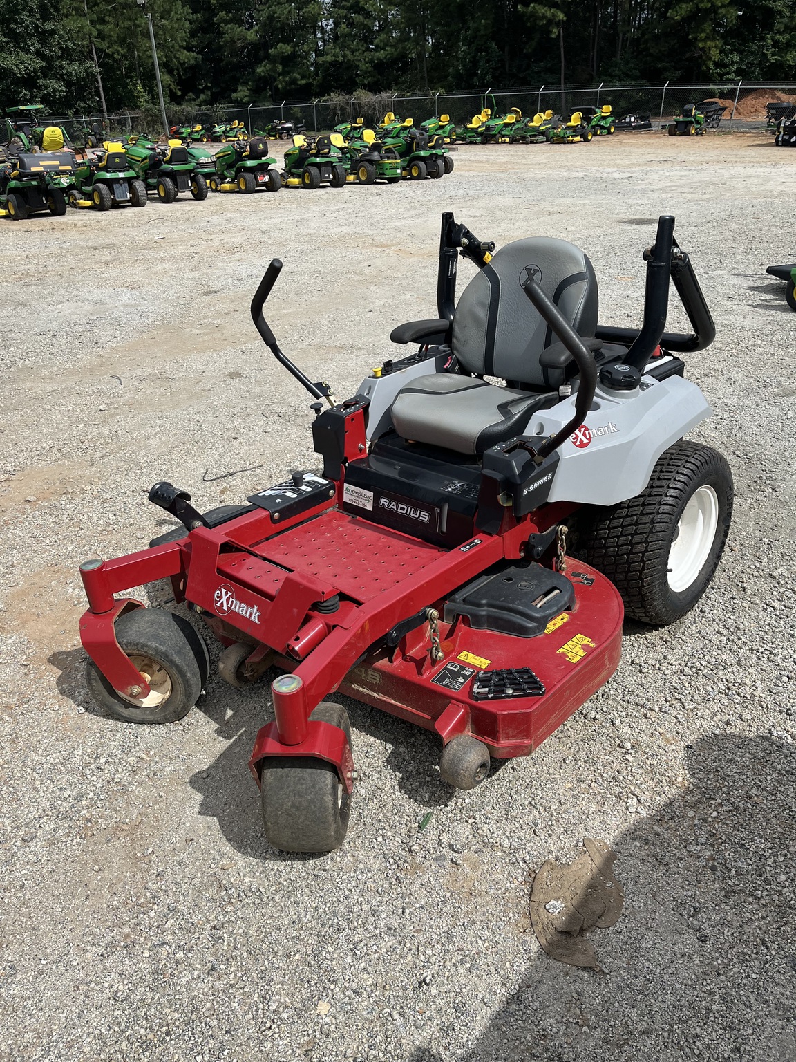 2019 Exmark Radius Image 4