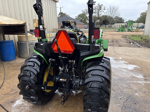 2022 John Deere 3032E Photo 5