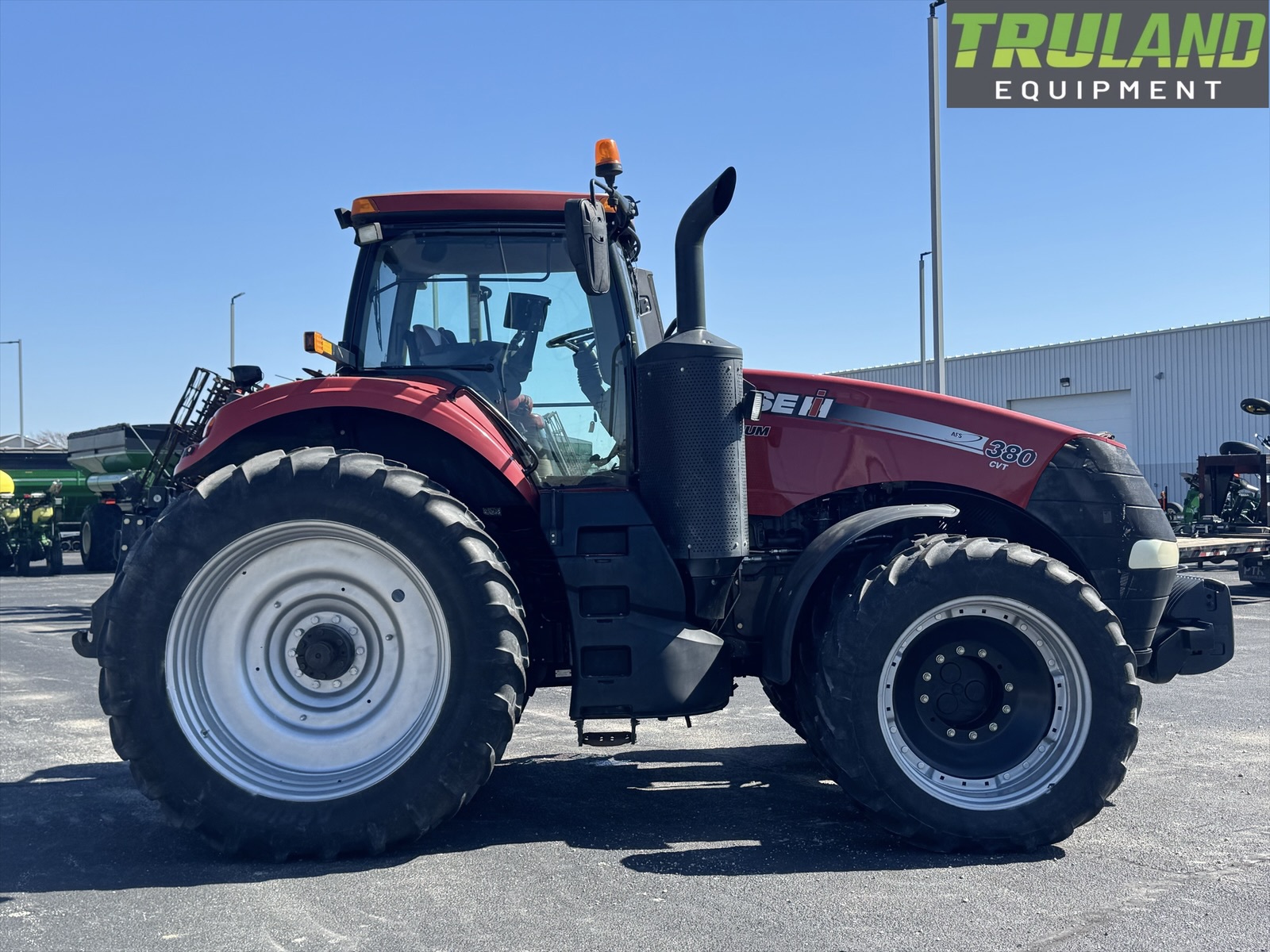 2014 Case IH Magnum 380 Image 4
