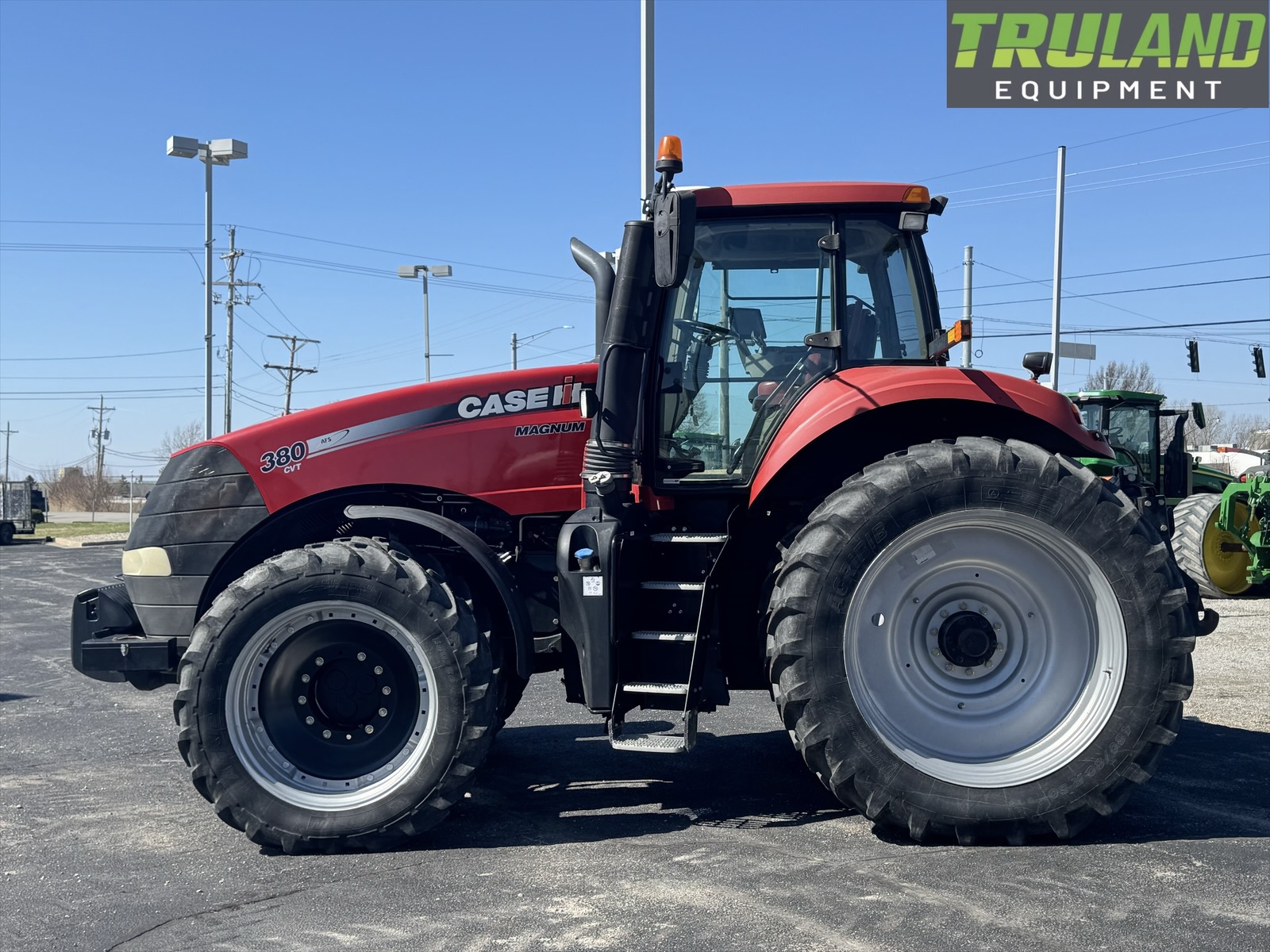 2014 Case IH Magnum 380 Image 3