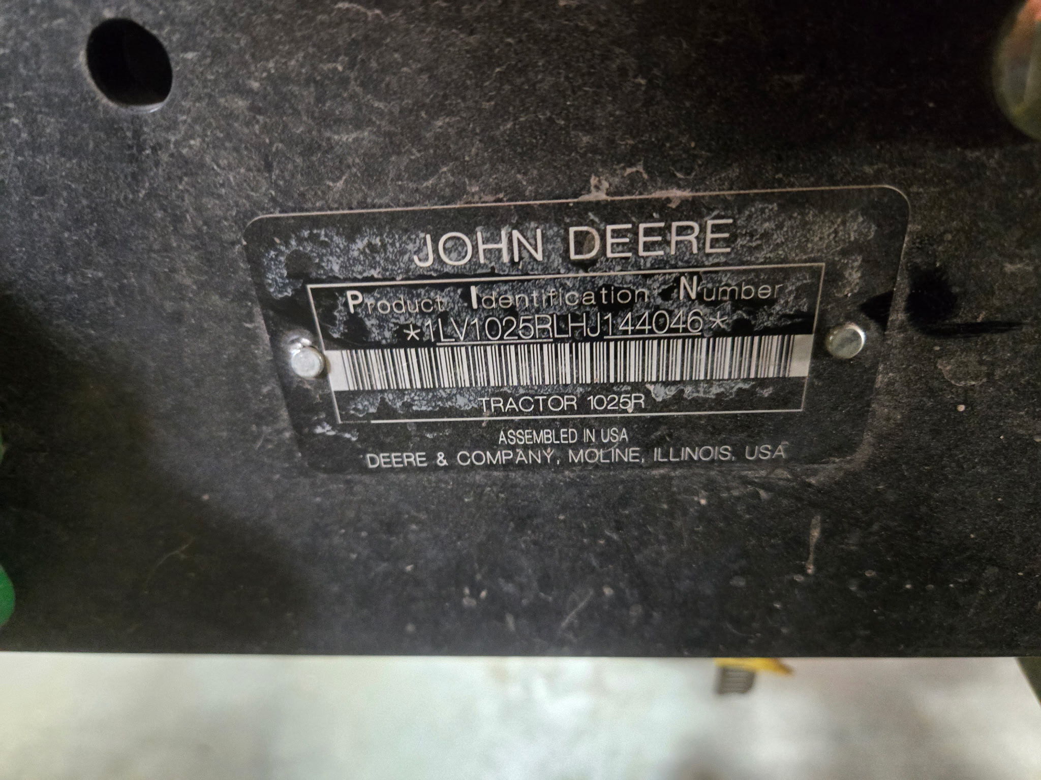 2017 John Deere 1025R Image 4