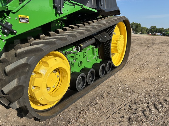 2024 John Deere 9RT 590 - Photo10